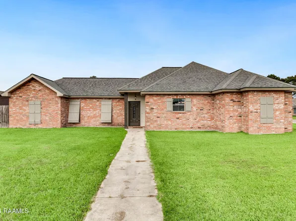 106 Squirrel Ln, Sunset, LA 70584