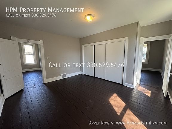 5th image of 713 Garfield Ave SW