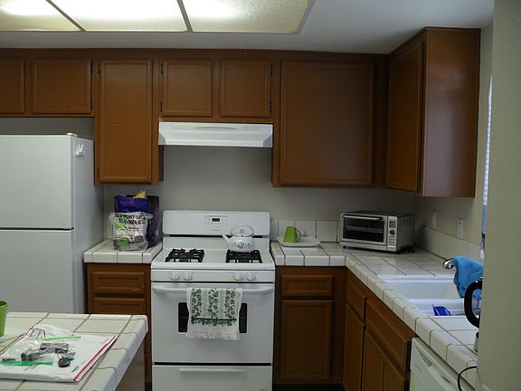 5th image of 1251 Manzana Way