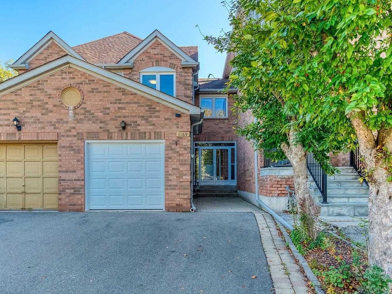 1169 Lindsay Dr, Oakville, ON L6M 3B8 Zillow