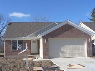 23240 Harvard Shore Dr, Clinton Township, MI 48035