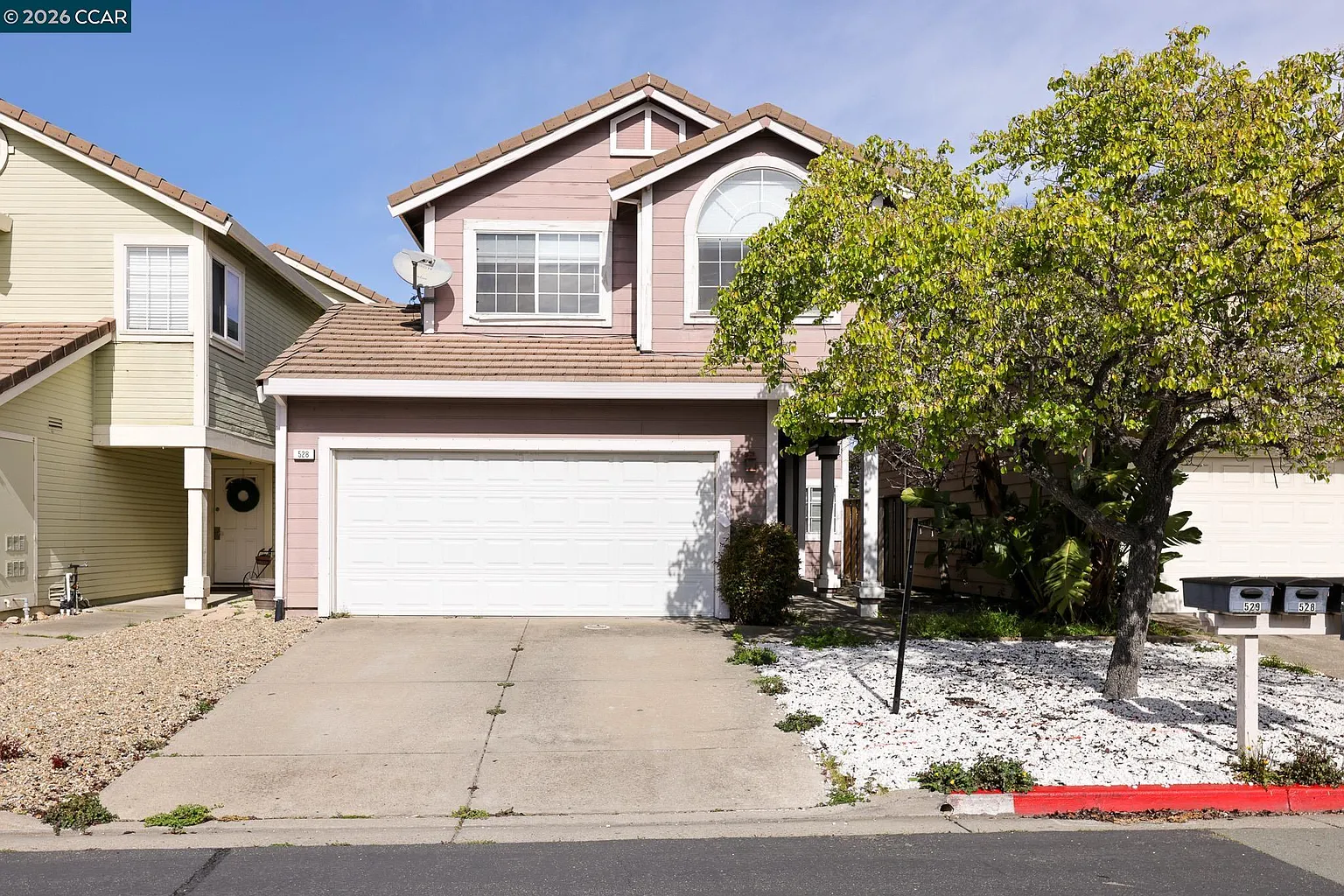 528 Dohrmann Ln photo 1