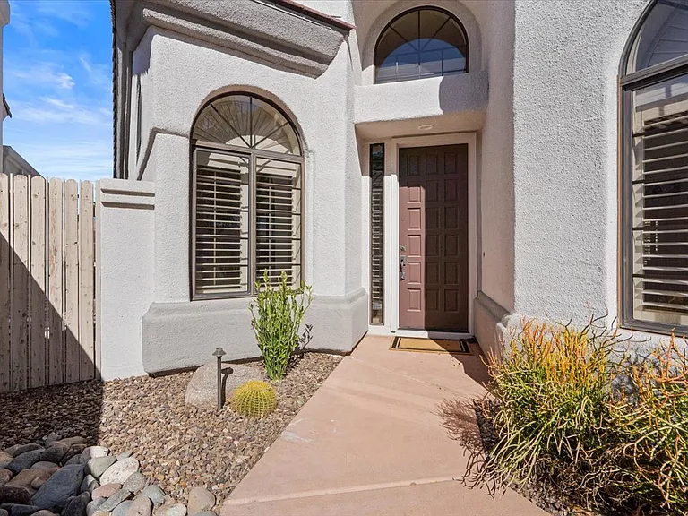 8292 E Cortez Dr — Photo 7