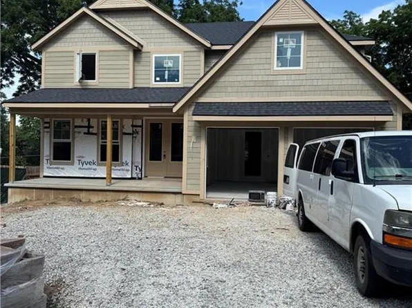 7805 Rosewood Dr, Prairie Village, KS 66208