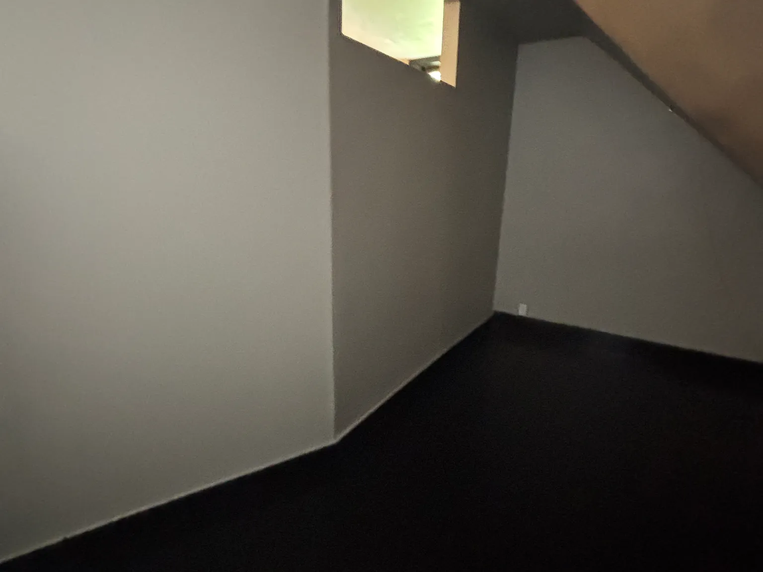 3 bed, 1040 sqft, $1,550 — Photo 2
