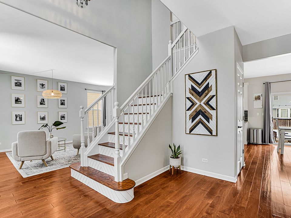 461 Willow Rd, Lakemoor, IL 60051 Zillow