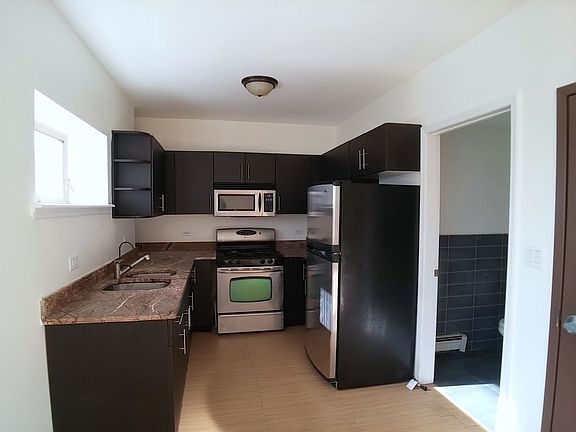 3rd image of 379 Lefferts Ave APT 4C