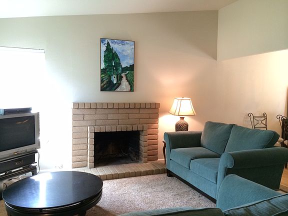 2nd image of 14 La Sara Ct