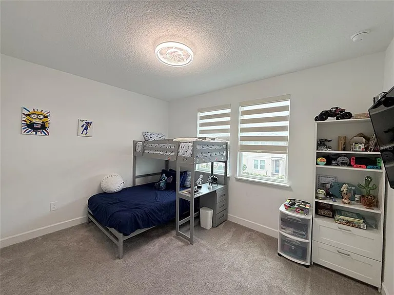16318 Honey Harvest St — Photo 12