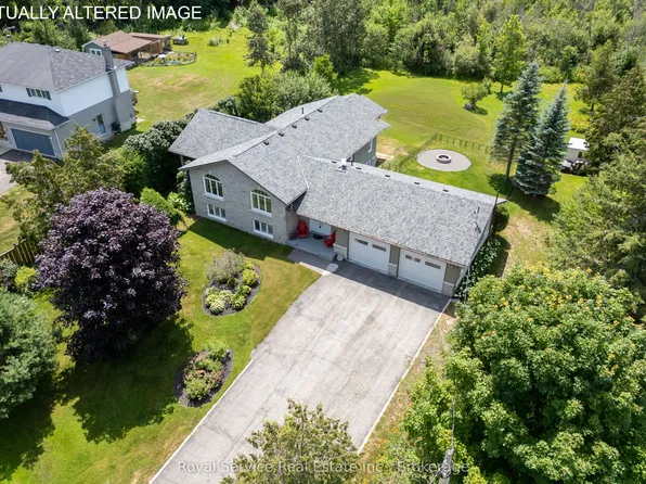 821 Kimberly Dr, Selwyn, ON K0L 1T0