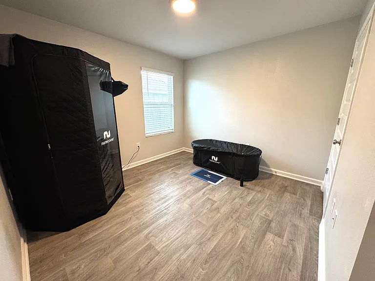 17176 Muse St — Photo 25