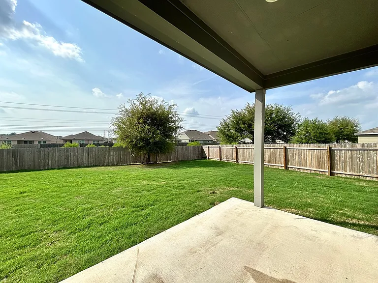 10412 Premier Park St — Photo 25