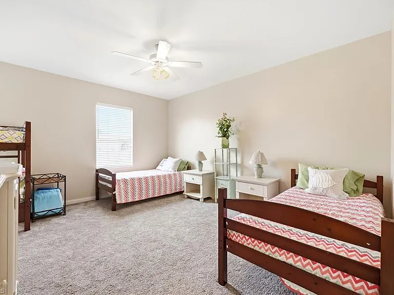 8109 Chianti Ln — Photo 20