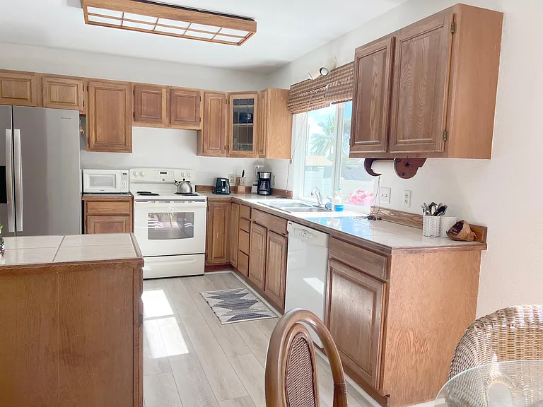 426 Ilimano St #A — Photo 8