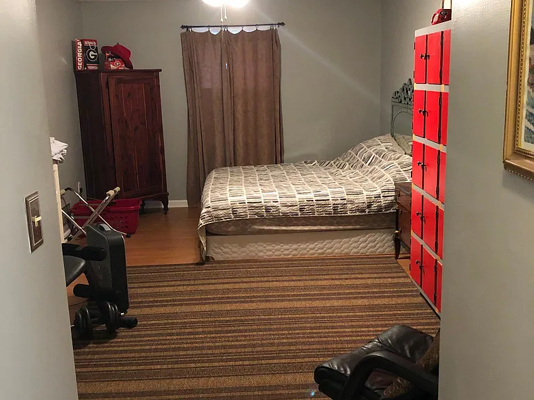 143 Stonybrook Ct — Photo 22