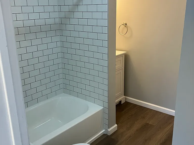 377 Indian Church Rd #2 — Photo 6