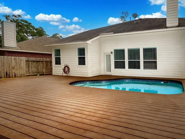47 N Spinning Wheel Cir, The Woodlands, TX 77382