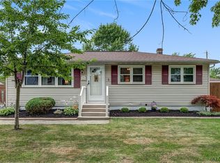 7 Cannas Ct, Buffalo, NY 14227