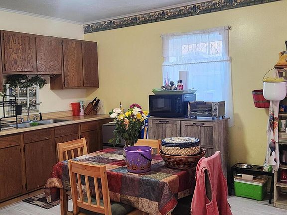 3rd image of 4039 N Pleasant Rd