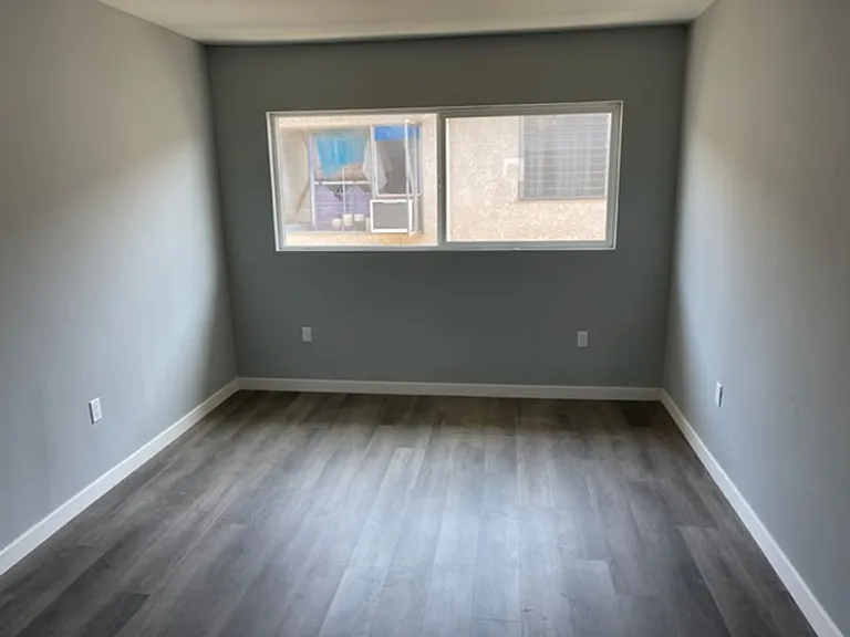 3920 Hillcrest Dr — Photo 19