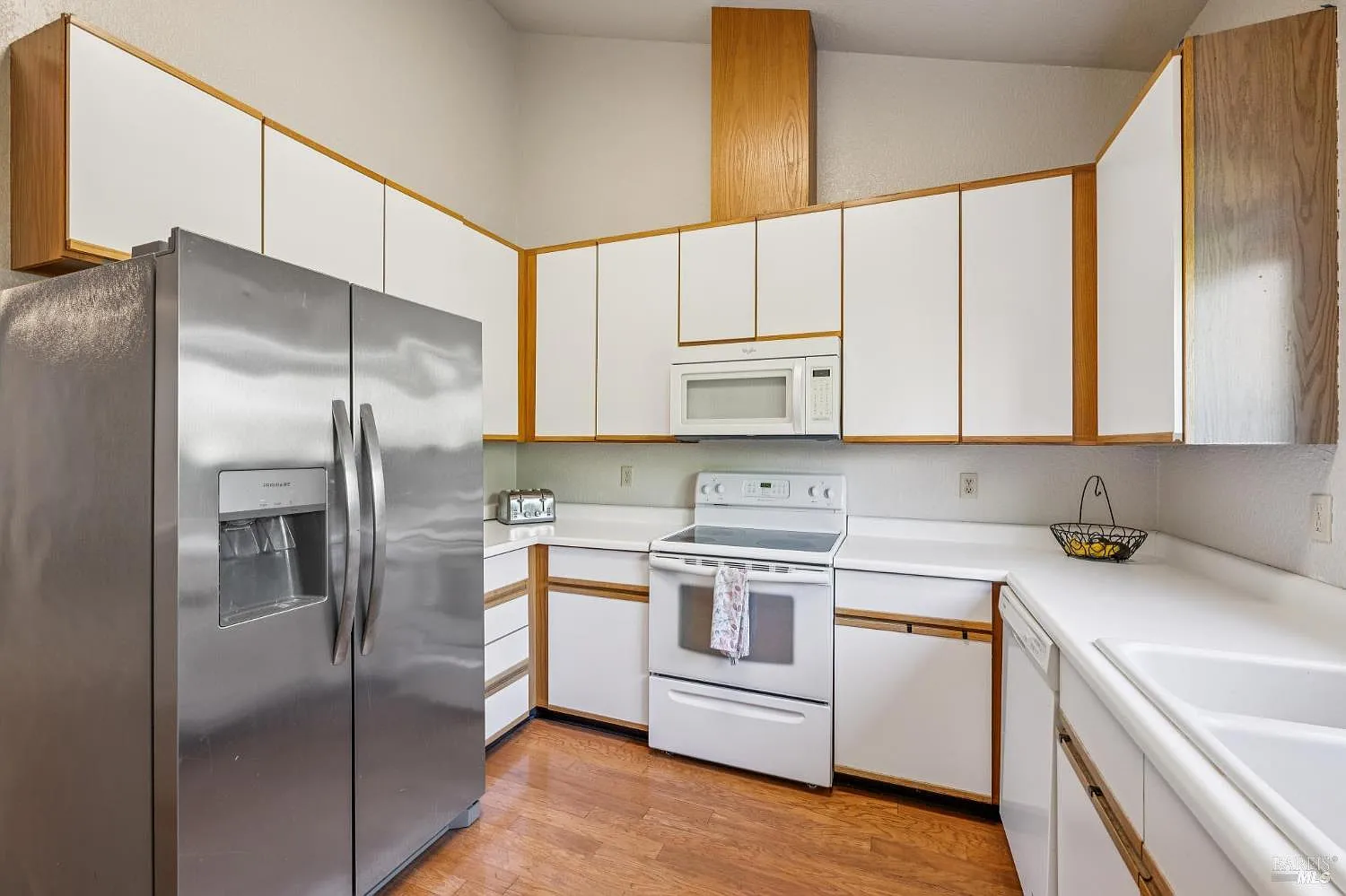 4704 Shade Tree Lane - Photo 9