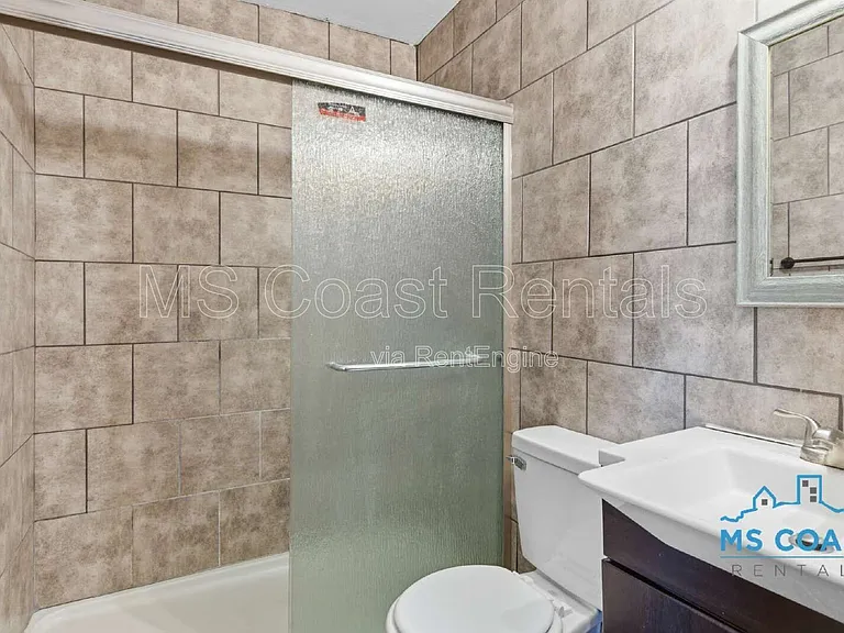 3007 Meteor St — Photo 12