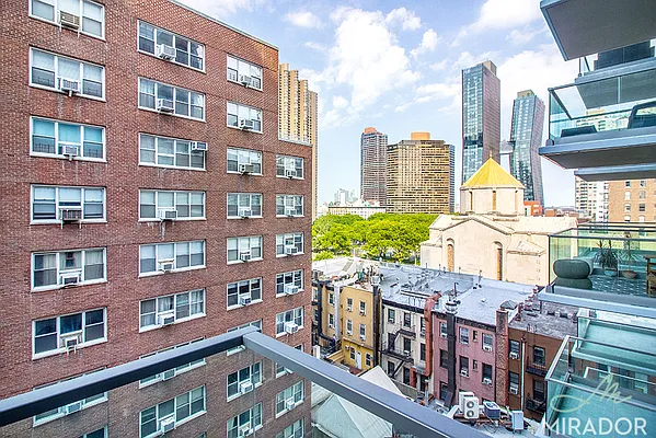 Rented by Mirador Real Estate | media 23