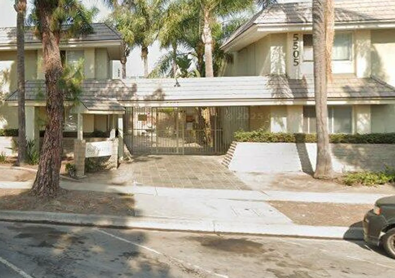 5505 Ackerfield Ave in Long Beach — Photo 1