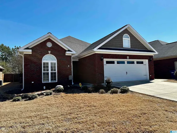 162 Alexandra Dr, Oxford, AL 36203