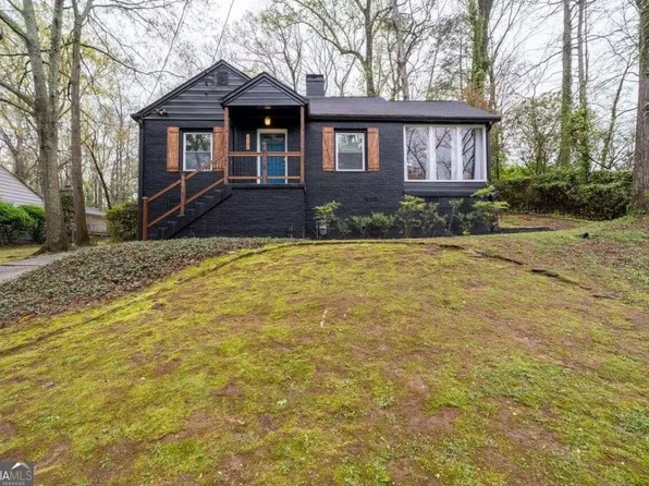 2597 Elsinore St, East Pt, GA 30344
