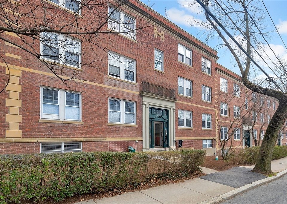 187 Kent St Apt 2, Brookline, Ma 02446 