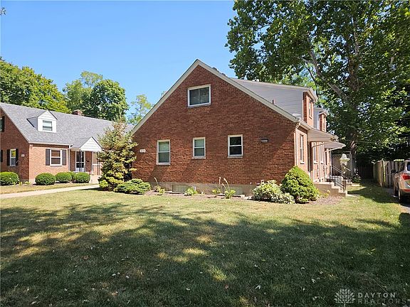 2nd image of 1106-1108 Acorn Dr