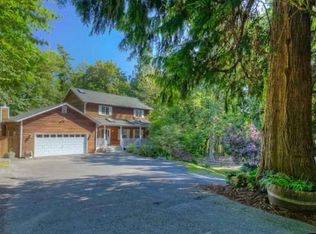 11728 Olympic Terrace Ave NE, Bainbridge Island, WA 98110
