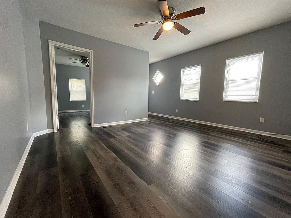 1st image of 2320 Sylvanie St #2320