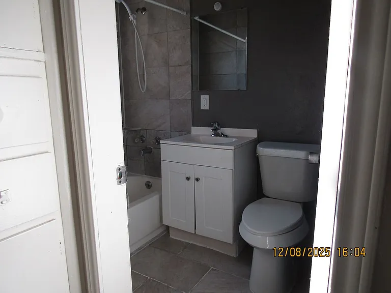 3428 NW Lincoln Ave — Photo 10