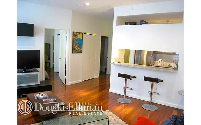 Rented by Douglas Elliman | media 15