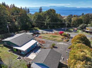 5995 Woodard Avenue, Freeland, WA 98249