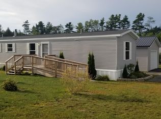 10 Barts Ln, Hancock, ME 04640