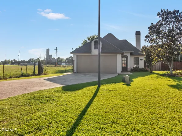 312 Bentgrass Dr, Lafayette, LA 70508