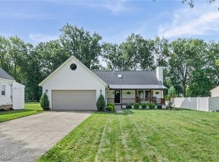 27447 Dunford Rd, Westlake, OH 44145