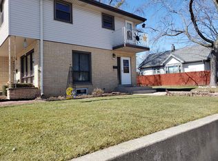 6806 W Hayes Ave, West Allis, WI 53219