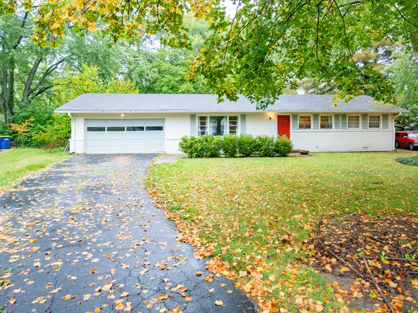 8295 Kimlough Dr, Indianapolis, IN 46240