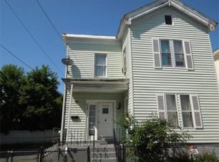 17 Shedd St, Lowell, MA 01850