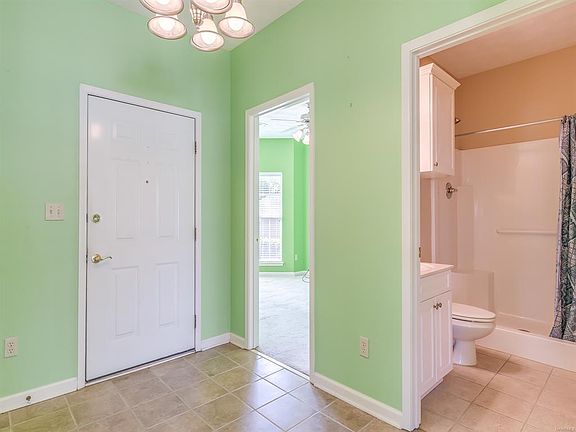 3rd image of 115 Havenwood Way