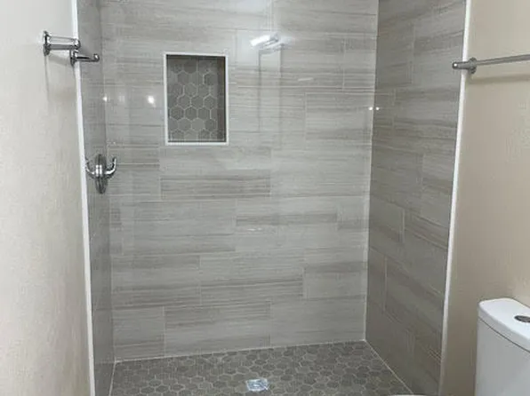 1827 E KIRKLAND Lane #D, Tempe, AZ 85281