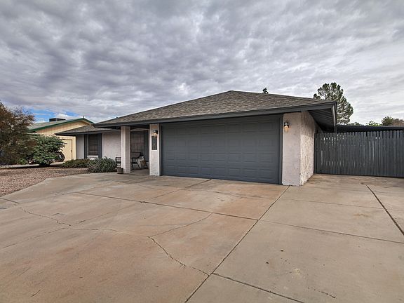 3rd image of 1437 S Cochise