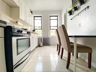 Rented by RealTegrity NY LLC