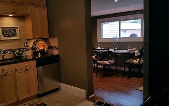 4th image of 18038 Oakwood Ave