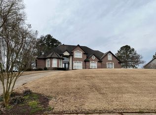 9212 Windstone Dr, Ooltewah, TN 37363