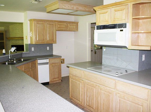 5th image of 103 Tres Lagos Cir
